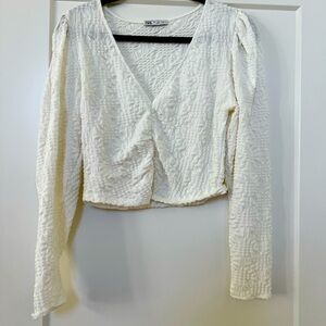 Zara v neck cropped top